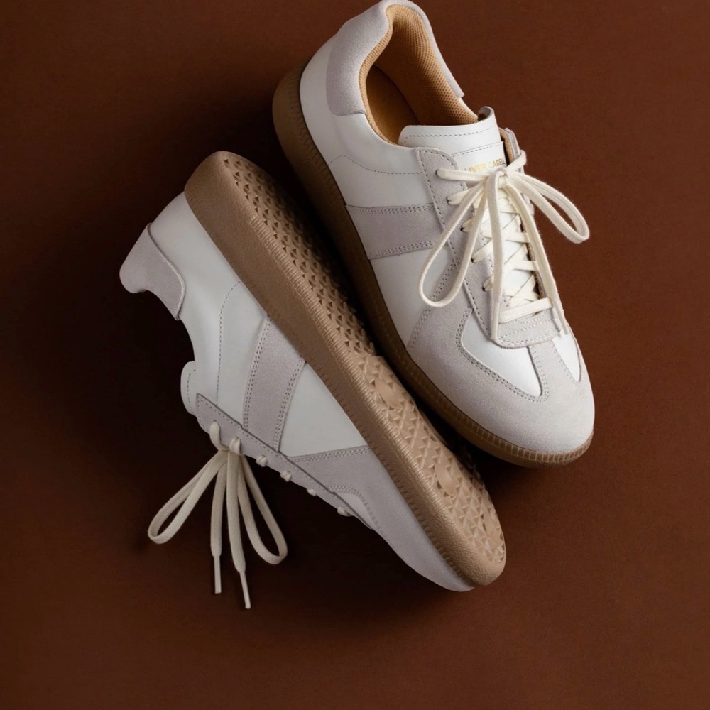 Oliver Cabell Cream Low-Top Sneakers with Gum Sole - NEW